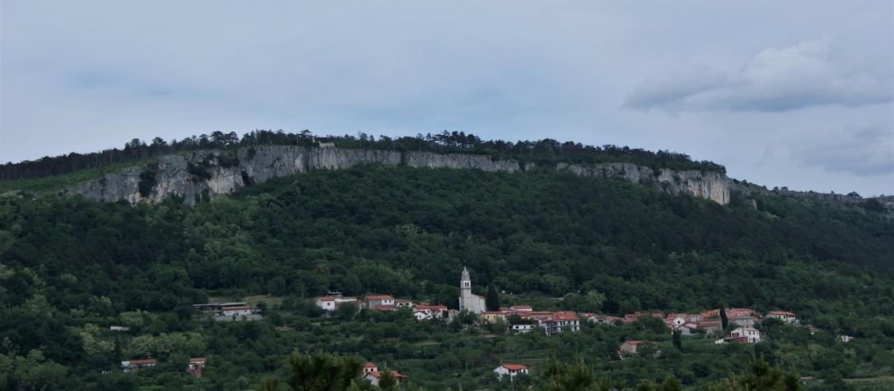 Appartamento Relax Crni Kal 3 Esterno foto