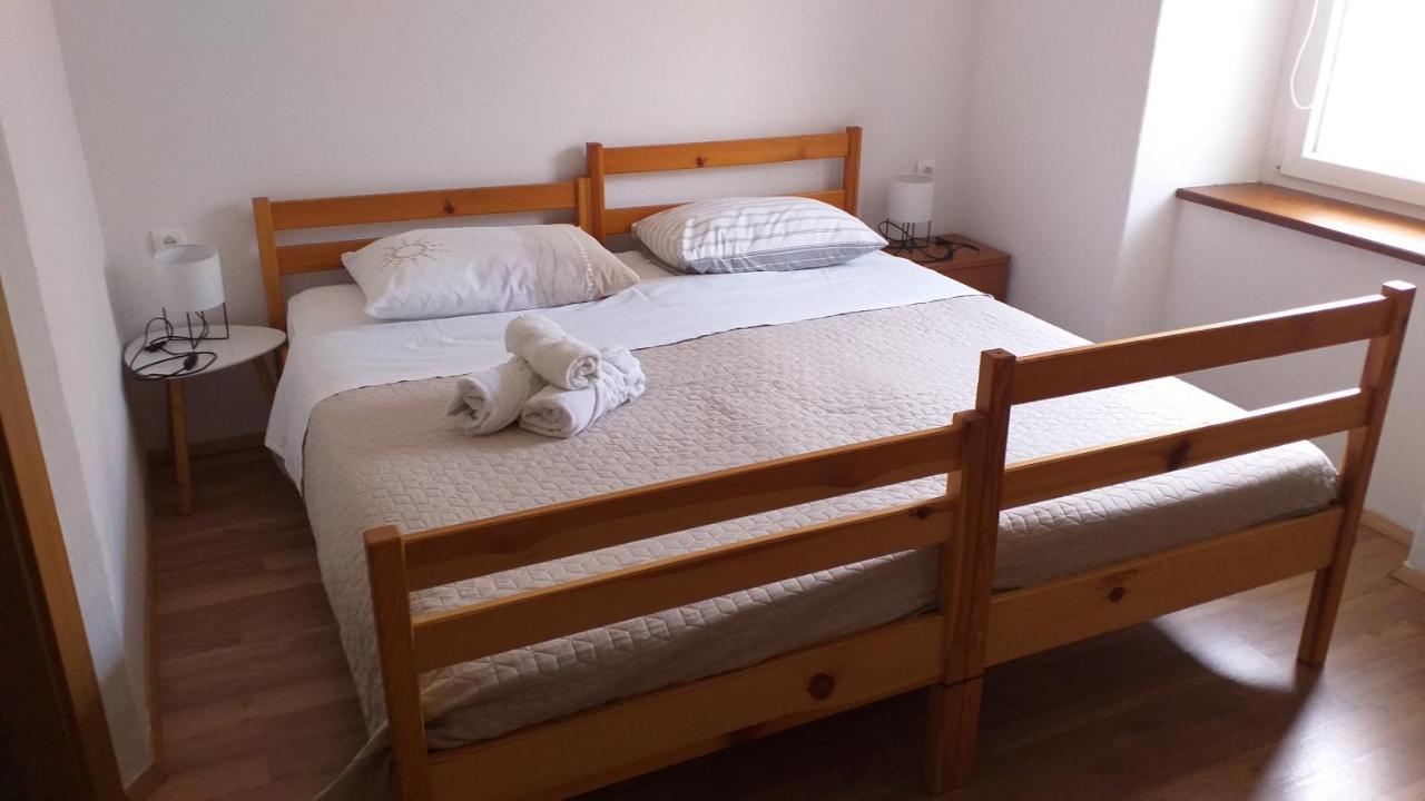 Appartamento Relax Crni Kal 3 Esterno foto