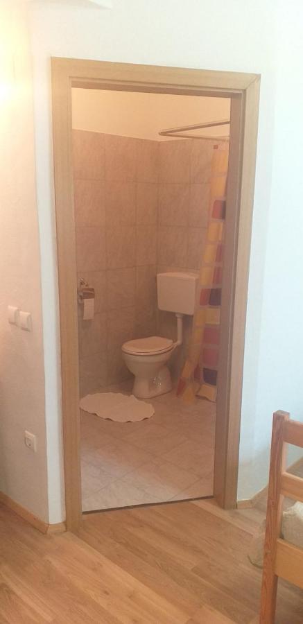 Appartamento Relax Crni Kal 3 Esterno foto